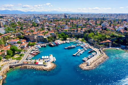 Bodyguard Services Antalya Turkey Ensuring Safety at Marina Parties and High-End Social Events