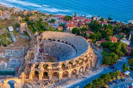 Bodyguard Services in Antalya Turkey Providing Discreet Executive Security During Business Travel