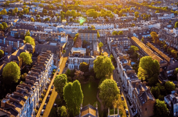 Bodyguard Services in London Covering Mayfair W1K, Belgravia SW1X, Knightsbridge SW1X, Chelsea SW3, and Kensington W8 for VIP and Executive Protection